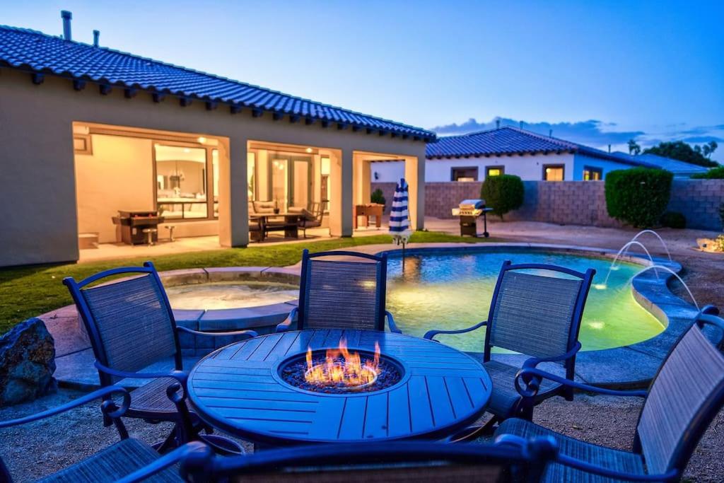 Luxury Resort Style Living w Pool & Jacuzzi (Indio) 