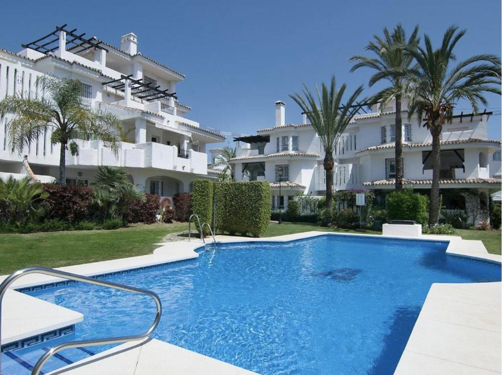 Villa Marbella, Puerto Banus, Welcome