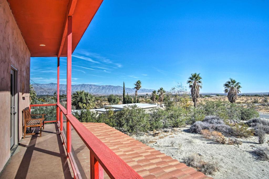 Borrego Springs Home with Desert and Mountain Views!